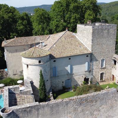 Chateau vue aérienne 